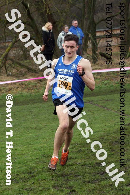Senior mens Durham Cathedral Cross Country Relays, Maiden Castle, Durham. Photo: David T. Hewitson/Sports for All Pics